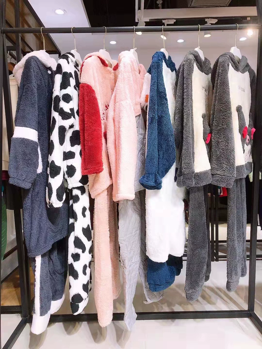 Fenteng 2022 зимняя одежда новая домашняя одежда плюс бархатный толстый пакет большой версии бренда скидки в прямом эфире поставки физического магазина