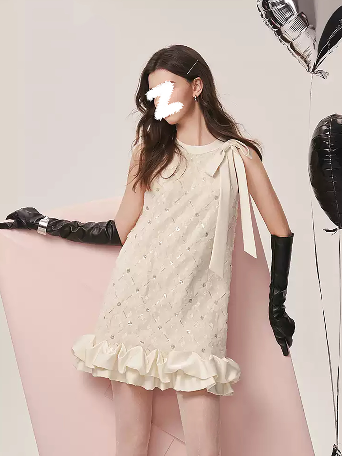 Đầm suông nữ midi tay ngắn cổ tròn họa tiết nơ bướm — màu trắng ngà chi tiết 2