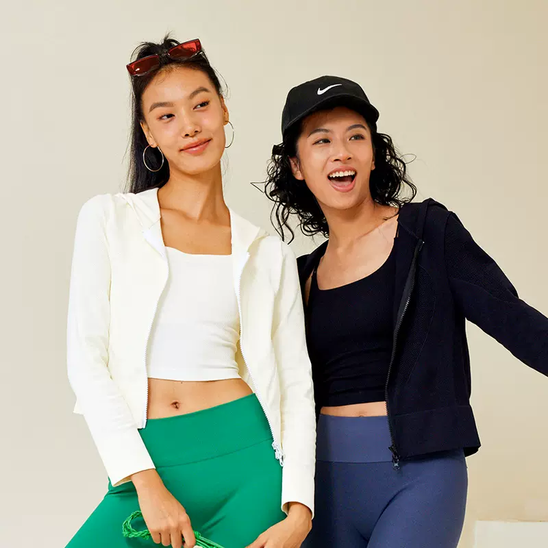 秋冬季运动外穿上衣长袖拉链外套紧身袖扣健身房连帽瑜伽服女显瘦