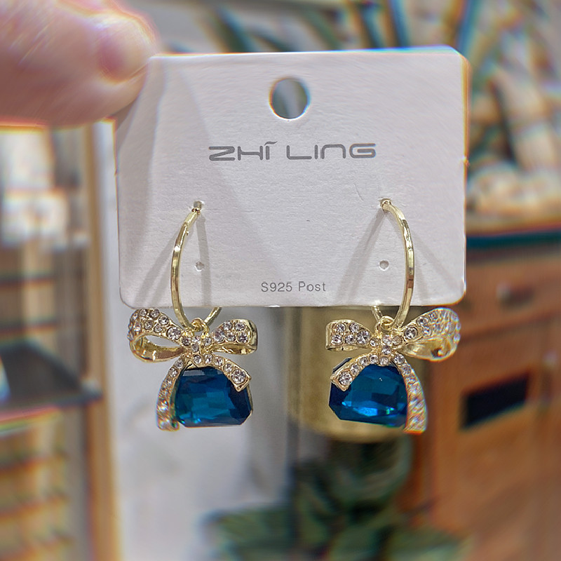 1 Paire Sucré Noeud D'arc Alliage Placage Zircon Femmes Des Boucles D'oreilles display picture 9