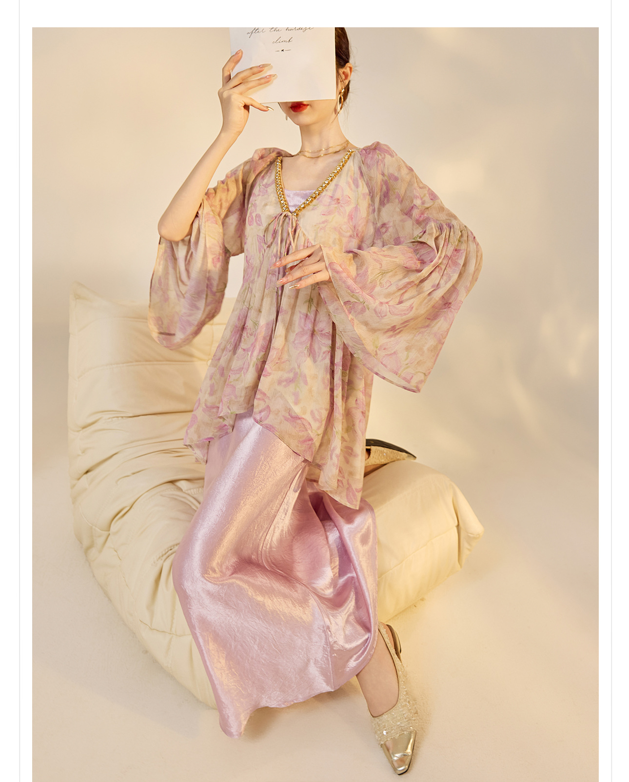 Áo kiểu nữ cổ V tay lồng đèn chất liệu chiffon phong cách Trung Hoa đính đá — màu tím nhạt chi tiết 7