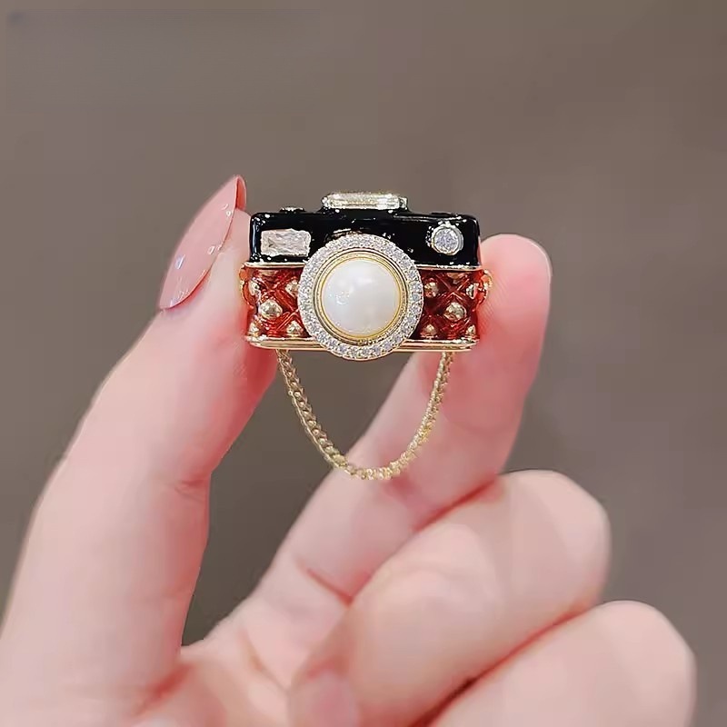 日本と韓国のかわいいカメラ小さなブローチスーツアクセサリー夏のシャツの襟ピン固定服小さなピン|undefined
