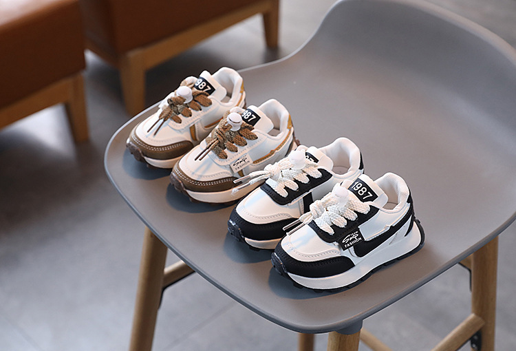 Comfortabele ademende canvas sneakers voor peuters en baby's_voghion.com