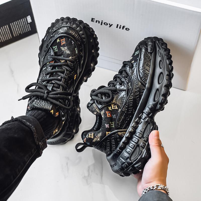 Una pieza de generación de verano nueva moda casual cuatro estaciones tela casual deportes zapatos de hombre suela gruesa aumento zapatos de moda al por mayor