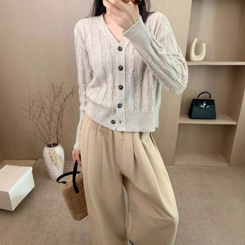 经典复古麻花毛衣开衫外套女简约V领长袖针织衫宽松秋冬新款上衣|undefined