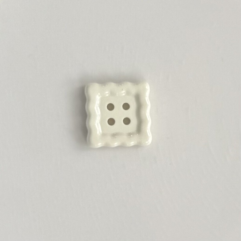 カラフルな小さな正方形のボタンアクセサリー DIY 手作り材料衣類靴と靴下アクセサリーアクセサリー携帯電話ケース下駄|undefined