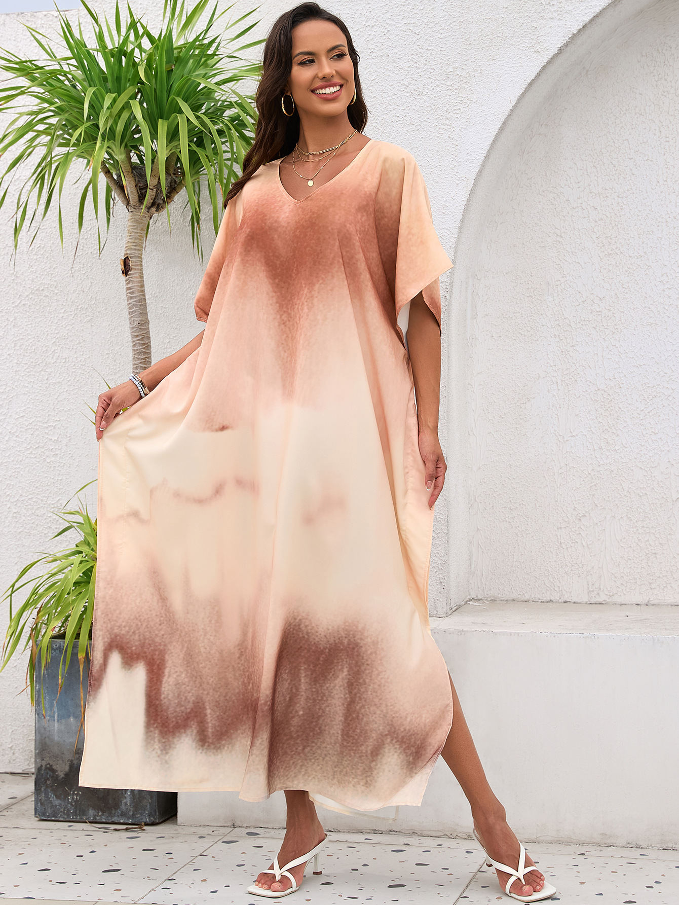 Vestido de playa de talla grande con estampado degradado europeo y americano, pareo de playa, protección solar, bata de playa