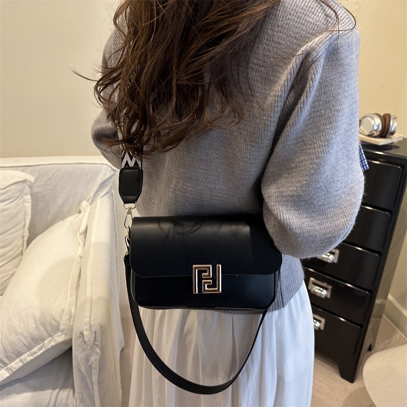 2026 Spring New Trendy Korean-Style Fashion Versatile Simple Casual High-End Single-Shoulder Crossbody Handbag Small Square Bag