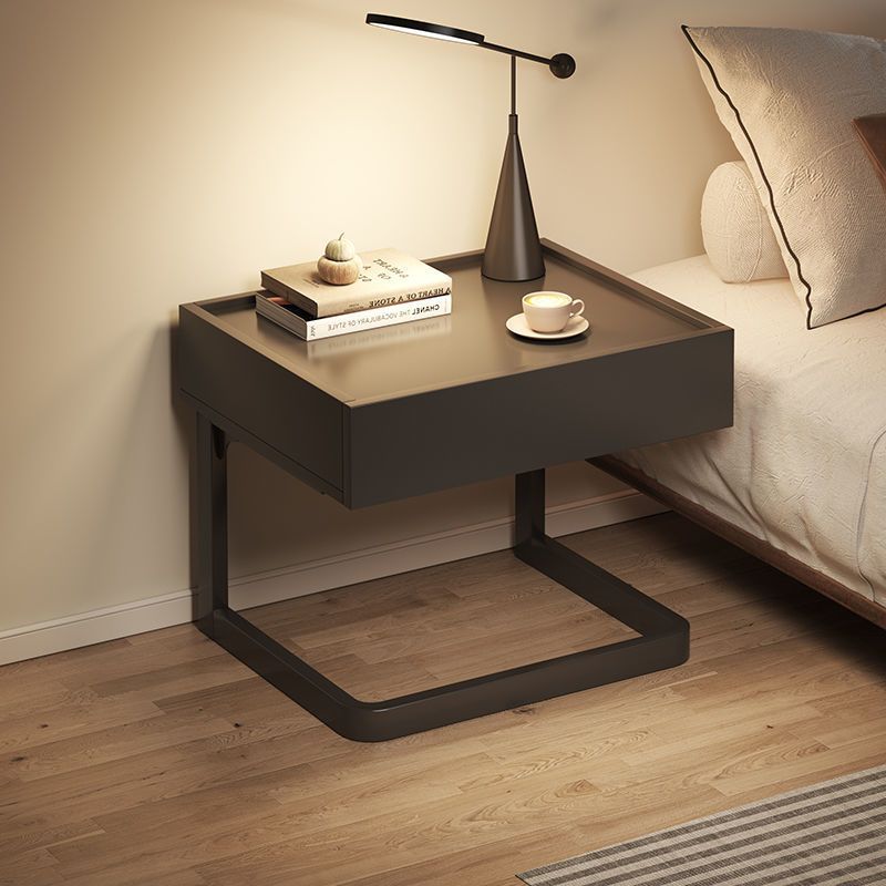 Taberna de cama flotante moderna simple lujosa alta sensación de dormitorio pequeño gabinete de almacenamiento junto a la cama pequeño gabinete creativo doméstico