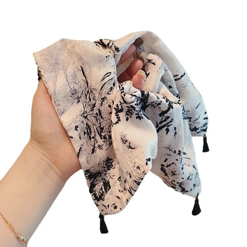 High-end, exquisite Korean hair accessories with a new Chinese style, grey ink wash painting floral print tassel small square scarf hair tie, large intestine ring hair ribbon
