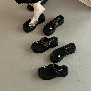 ������ֺ���y���������Ů���⴩2026�¿��ɸ�װٴ�һ�_�ś���Ь