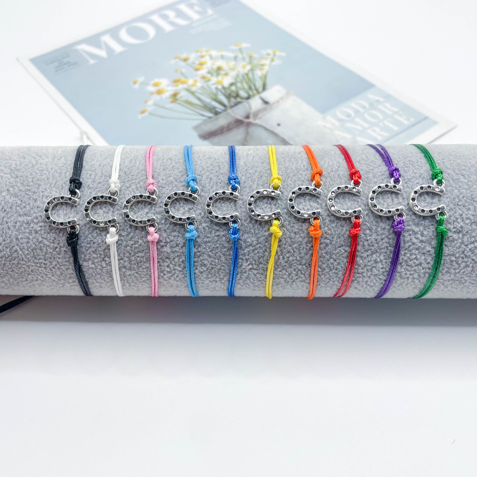 Cross-border New Product U-Shaped Horseshoe Bracelet Equestrian Braided Rope Adjustable Hand Rope Team Gift Denim Party