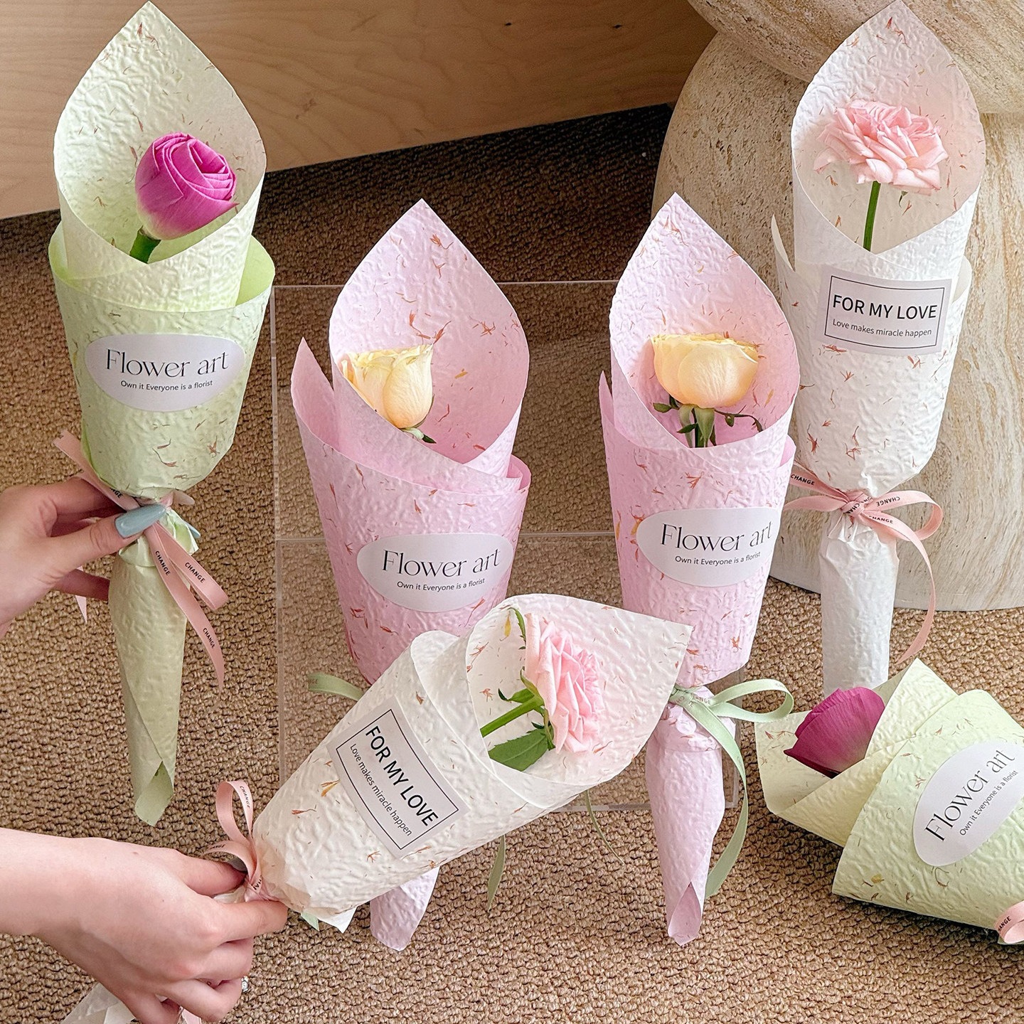 Papel de pétalos en relieve Papel de embalaje de flores Papel de embalaje de flores Textura ramo Papel de embalaje de flores artesanales Materiales creativos de embalaje de flores image 5
