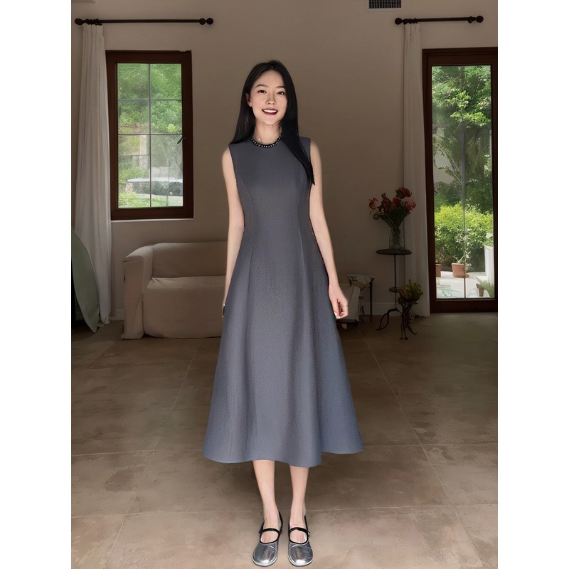 Suit Fabric Dress for Women, High-End Feel, 2026 Spring/Summer New Style, Waist-Cinching, Sleeveless A-Line Dress, Elegant and Slimming Long Dress