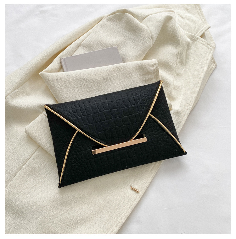 Foreign trade trend new envelope bag 2023 spring contrast color personalized clutch bag fashion simple foreign style women's bag_voghion.com