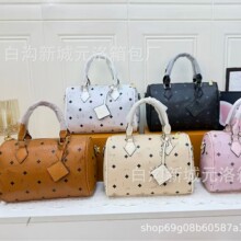 �羳���Q�����＾Ů2026�������ذ��˻@��ˮͰ���μ�б���p���