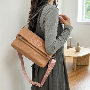 �羳���朗lҸ�°�Ů�p���|�к��s�۶����ٴ�ͨ�ڷ�ʽ�μ�б���