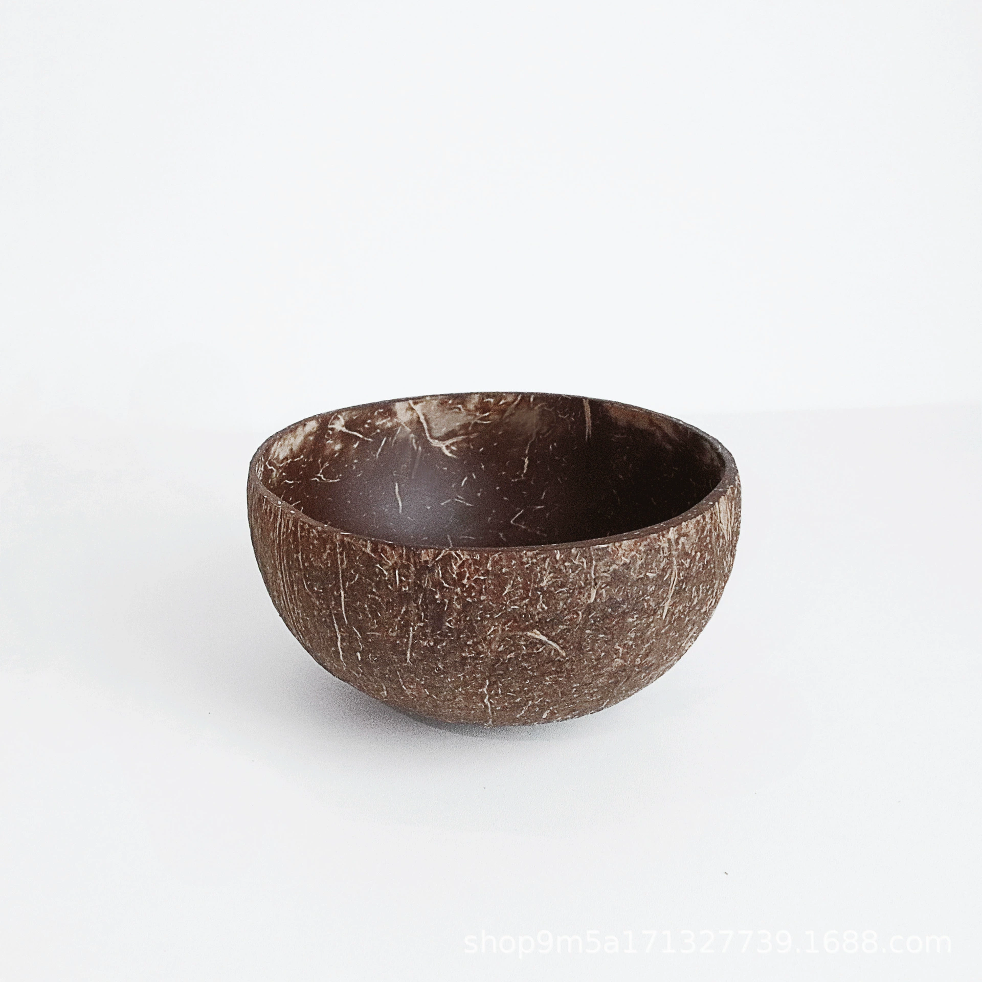 Natural coconut shell creative dessert salad bowl tableware storage old coconut shell disc dry fruit plate handmade coconut bowl