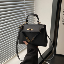 小众简约高级感手拎包女2024新款潮时尚百搭凯莉包潮流斜挎小方包