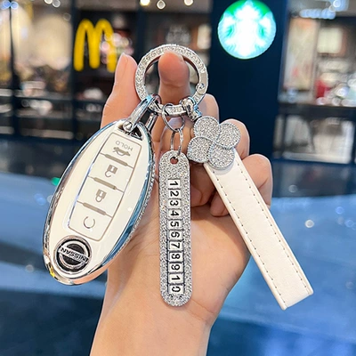 Tiida Key Case Holder: Car key bag