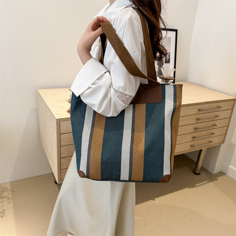 Bolsa de lona de gran capacidad 2024 nuevo tipo de ocio para estudiantes de clase tote francesa rayas contraste bolso de hombro