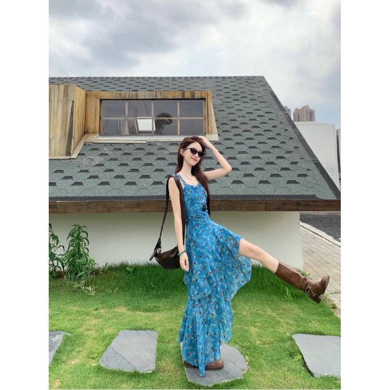 リゾートスタイルレトロ花柄サスペンダードレス女性の夏のデザイン不規則なロングスカートウエスト痩身Aラインスカート|undefined