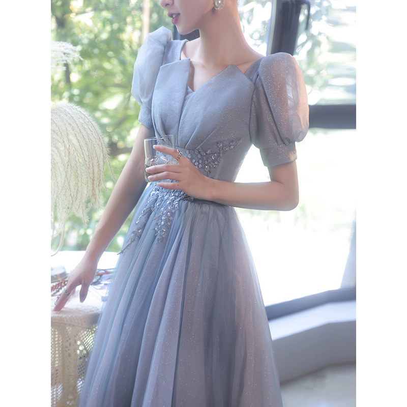 Vestido de noche azul para mujer, nuevo modelo 2026, diseño de calidad para banquetes, actuaciones vocales, exámenes, presentaciones y reuniones anuales, con cuello en V profundo.