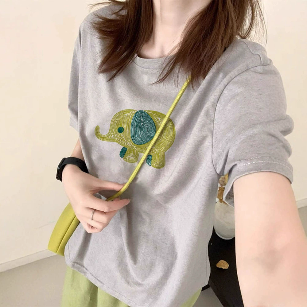 2025 новая летняя свободная утягивающая серая хлопковая футболка с короткими рукавами женский нишевый топ без столкновений