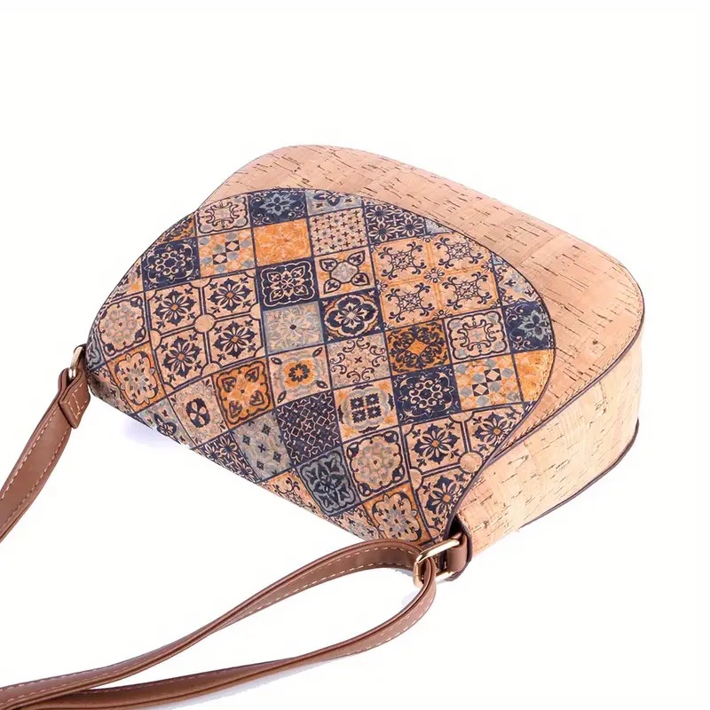 2024 New Cork Print Art Flip Saddle Versatile Casual Butterfly Back Zipper Crossbody Bag_voghion.com