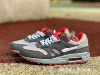 Gray red