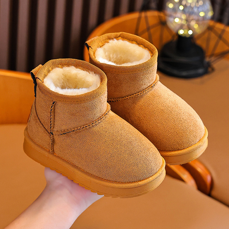 Invierno de invierno de 2025 nuevas botas de nieve de gamuz para niños botas de algodón gruesas zapatos cálidos para bebés