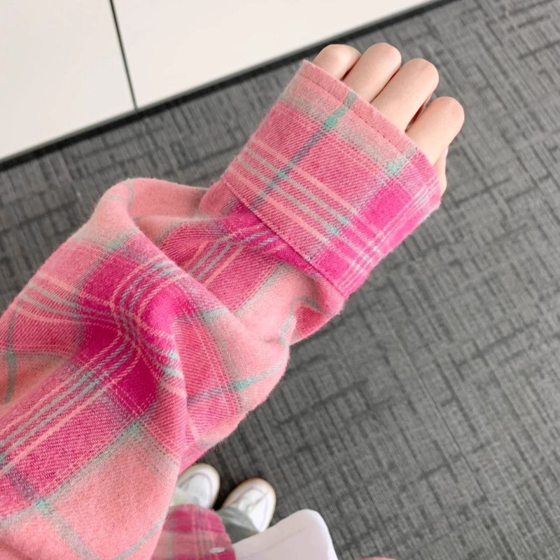 Pink Plaid Shirt, Brushed High-End Wear, Layered New Winter Inner Shirt, Long-Sleeved Top, Spring and Autumn Jacket Pink Plaid Shirt, Brushed High-End Wear, Layered New Winter Inner Shirt, Long-Sleeved Top, Spring and Autumn Jacket