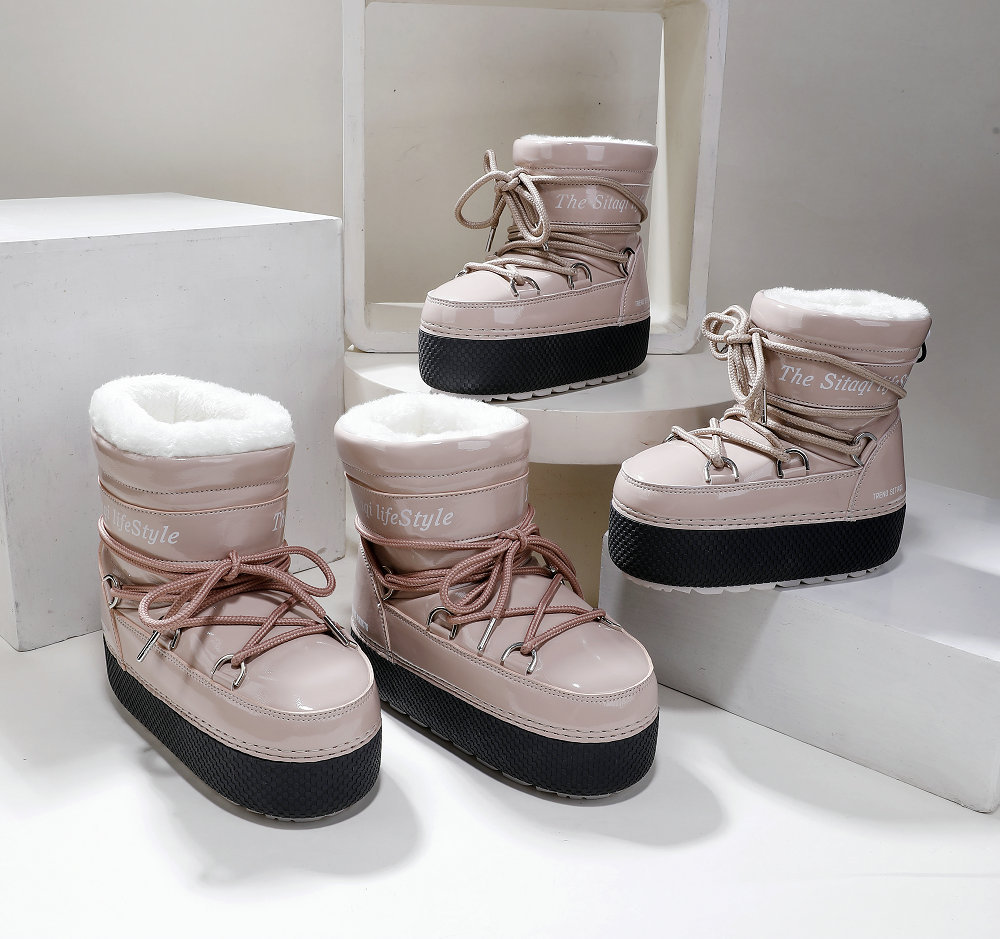 Inventario personalizado multi-color brillante padres niños niños hombres y mujeres nieve gruesa base espacio luna botas gruesas impermeables antideslizantes y cálidas