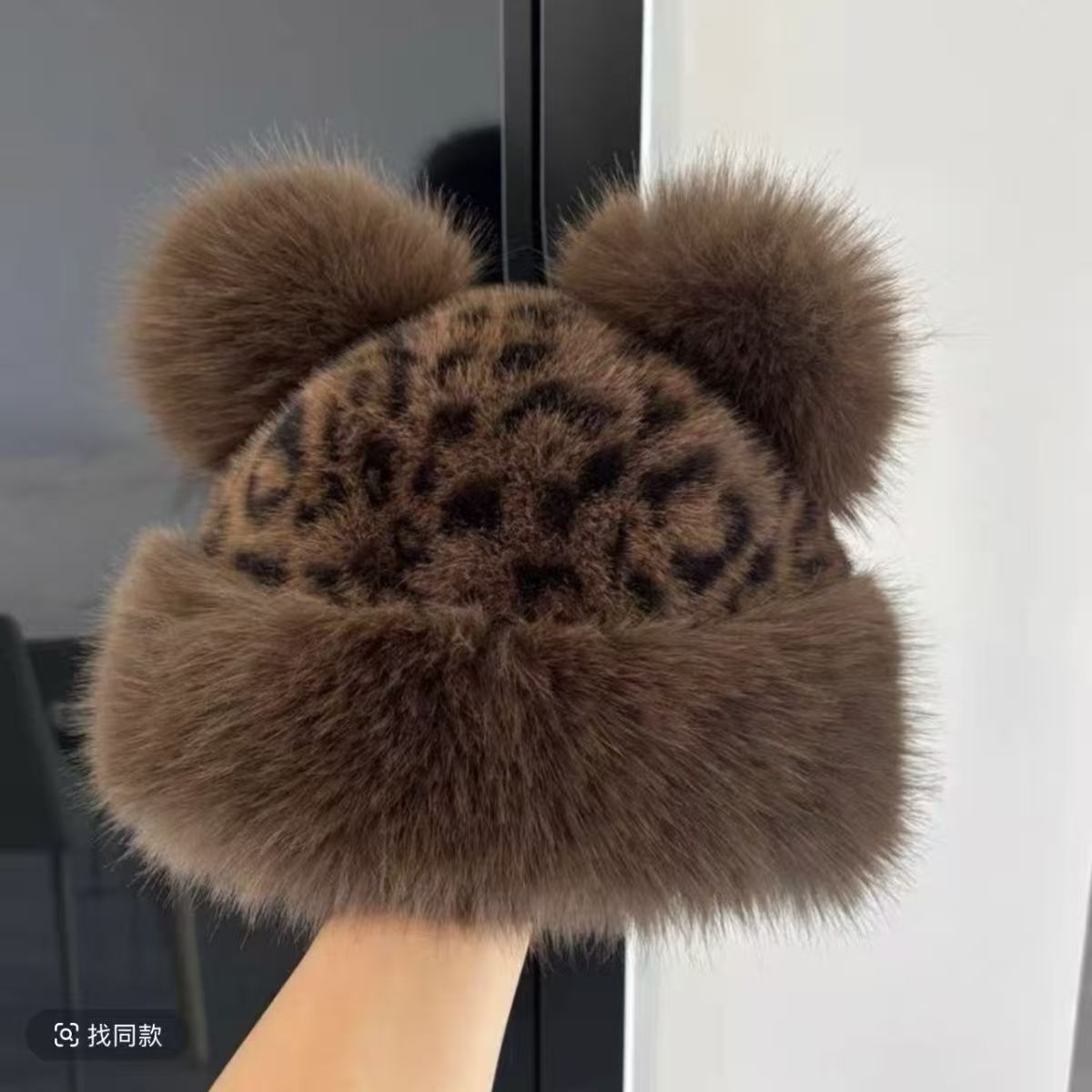 Bear orejas leopardo sombrero de peluche para mujeres otoño invierno vintage versátil sombrero de bolsillo grueso sombrero de abrigo frío