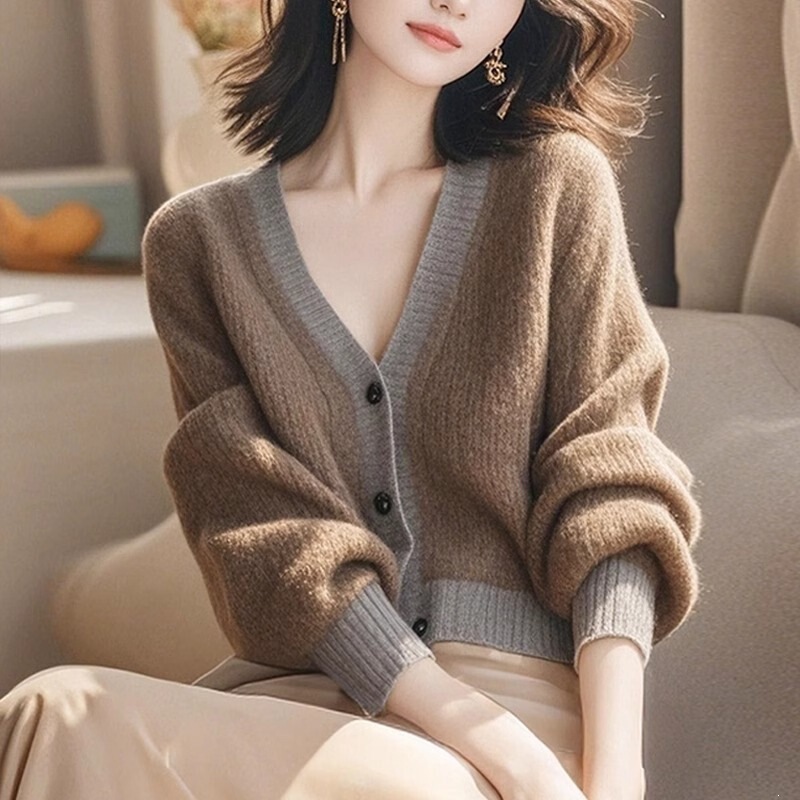 Lazy Style Maillard Brown Knitted Cardigan for Women, Loose and Versatile, Slimming and Fashionable Outerwear Sweater Top