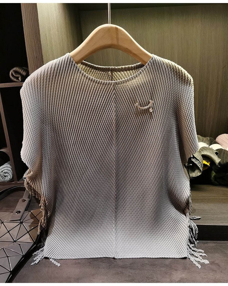 Áo thun nữ cổ tròn tay ngắn chất liệu vải lụa nhung in họa tiết vảy rồng — màu đen, màu tím, Hồng ngó sen, màu xám chi tiết 10