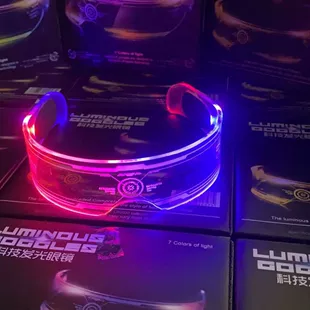 Светящиеся LED-очки для вечеринок и фото