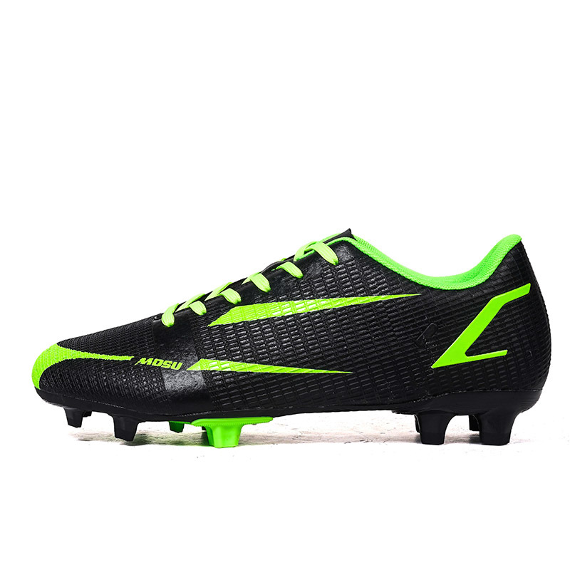 2025 nuevos zapatos de fútbol juveniles de clavos largos transfronterizos para hombres y mujeres fábrica de zapatos de entrenamiento de competición de moda