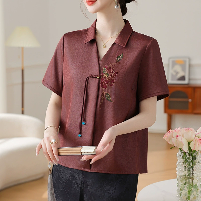 2025 летний средний и старый женский новый стиль вышитой вышивкой новая китайская рубашка мама топ с короткими рукавами темпераментная рубашка