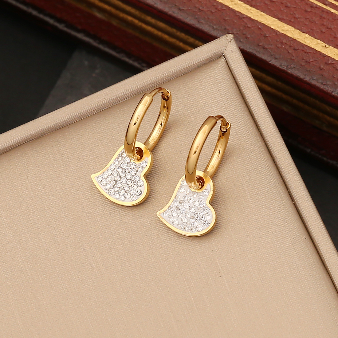 1 Pair Fashion Star Moon Heart Shape Plating Stainless Steel Rhinestones Earrings display picture 3