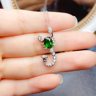 New natural diopside pendant S925 silver inlaid main stone 6*8mm Joker net red explosions women's jewelry wholesale