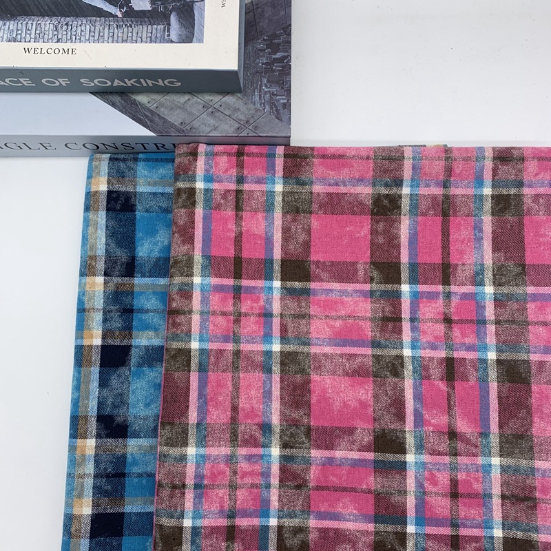 色织斜纹衬衫格子布 印花潮牌男女装外套裤料格子面料 扎染格子