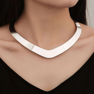 European and American Cross-Border Jewelry Metal Collar Women's Trendy Exaggerated Fashion Short Chain Collar Necklace Accessories Wholesale