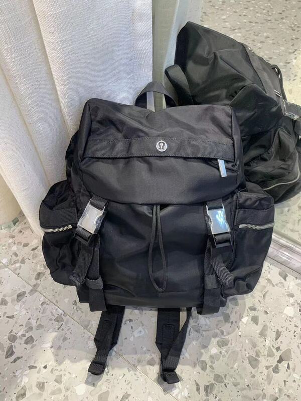 Lulu LU クロスボーダー Wunderlust14L キャップバックパック大学生大容量スポーツ登山旅行バッグ|undefined