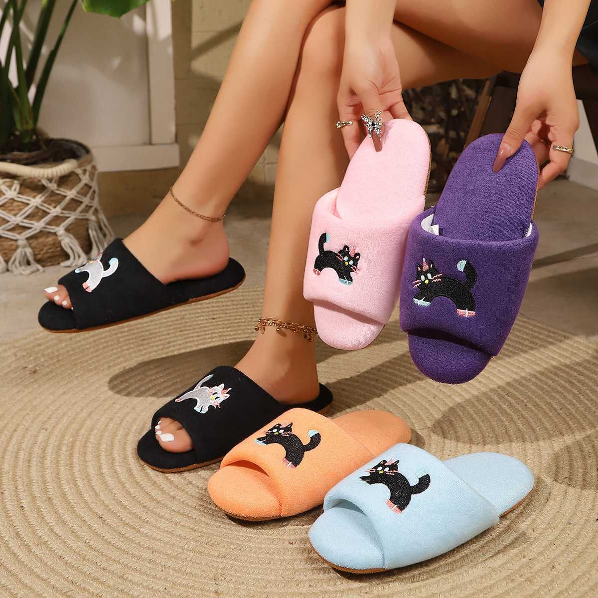 Zapatillas peludas damas otoño invierno interior y exterior zapatos de algodón gatito lindo calentamiento de peluche zapatos de luna de algodón suave zapatillas de mujer