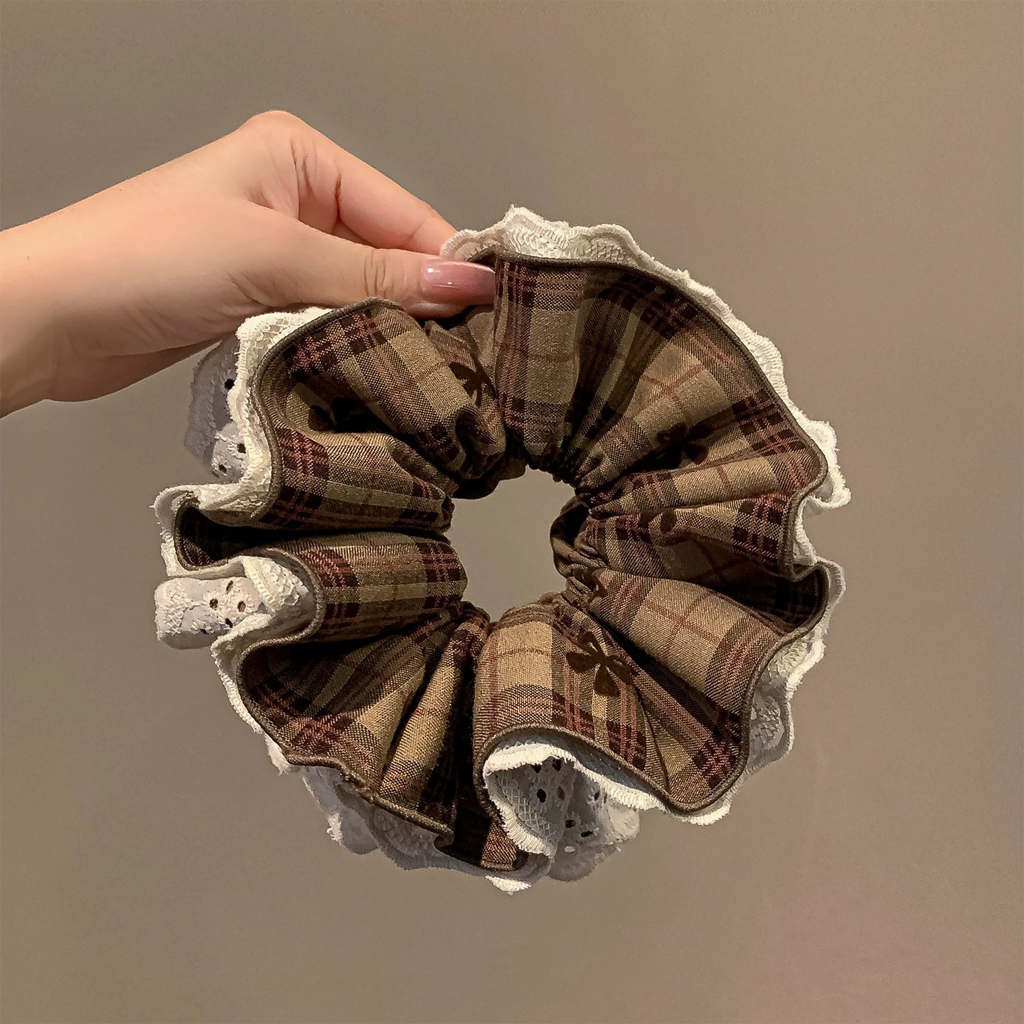 92#Brown plaid bow print with lace trim, approximately 15cm