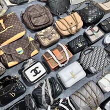 新款高品质女式手拿包包外贸尾货女包批发Lady clutch wholesale