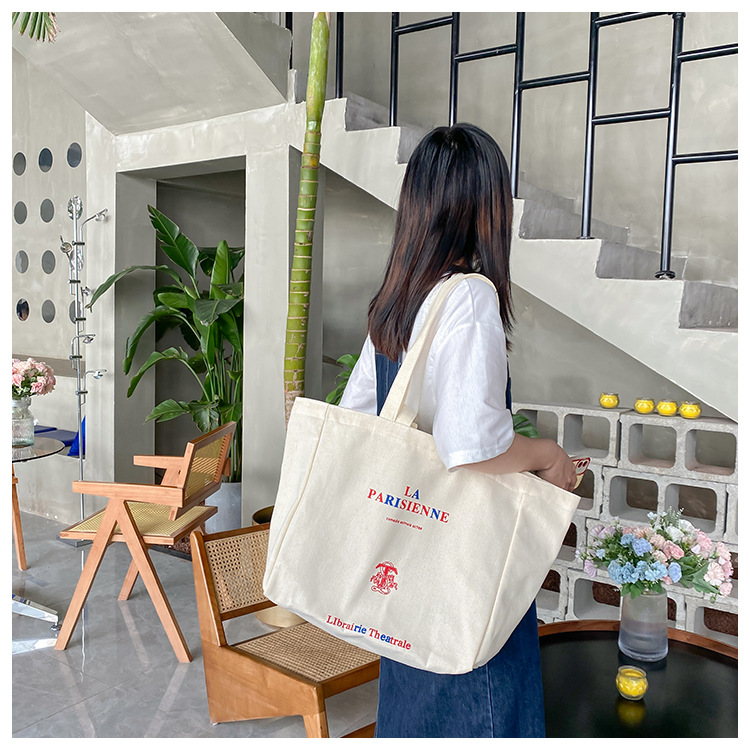 A large-capacity, sturdy Japanese-style canvas bag for women, a new 2022 simple bento handbag for girls to go to work undefined