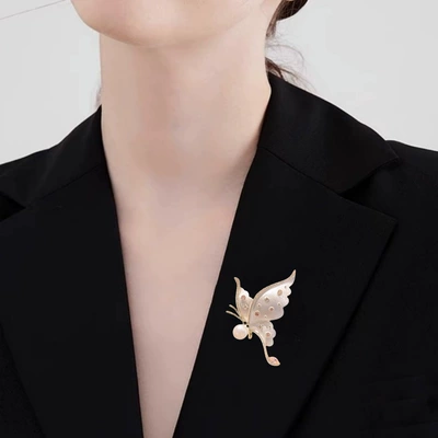 Coat Accessories, Yaxa sancaqları