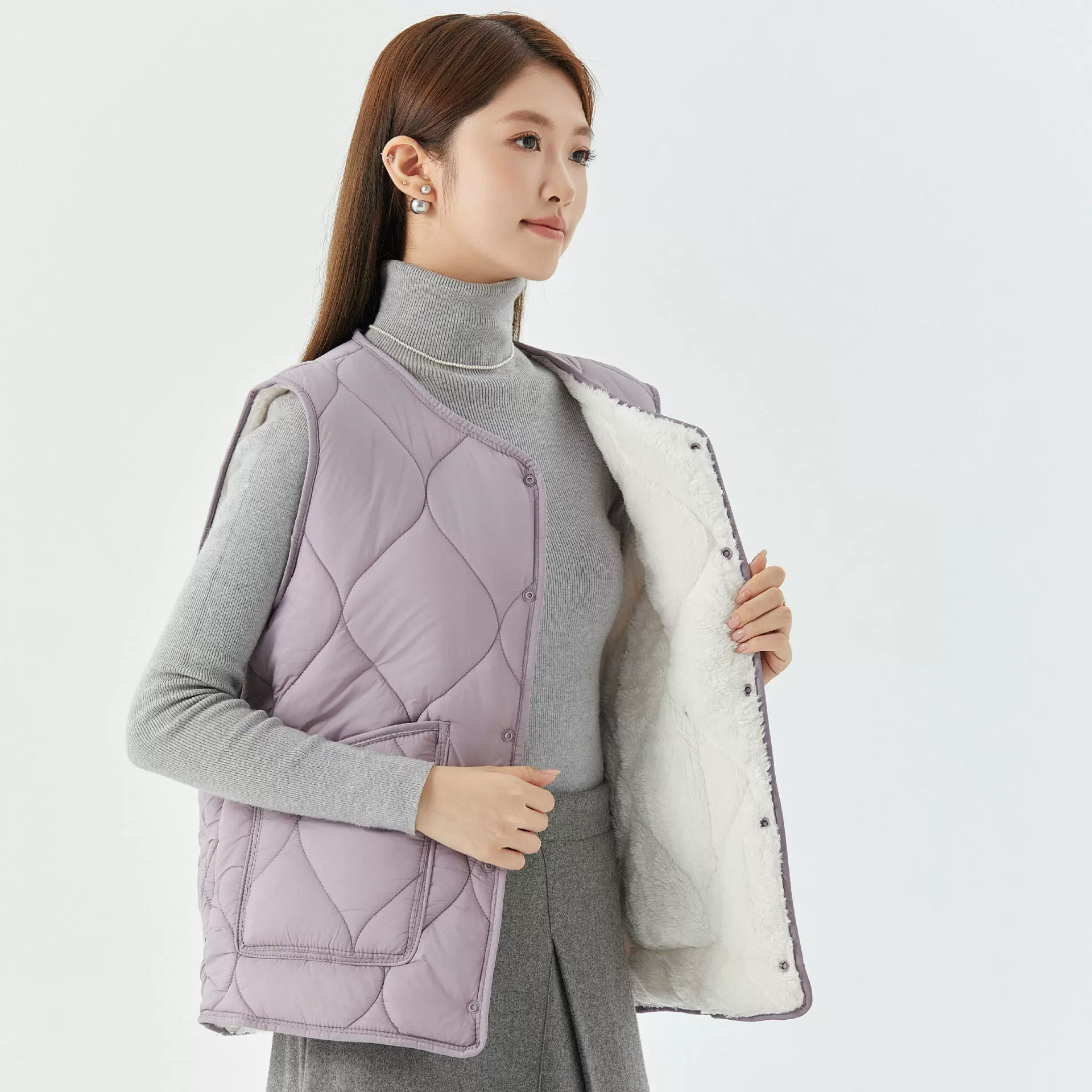 女士保暖加大加厚加绒内搭坎肩女款羊羔毛扣子休闲外穿棉马甲2502